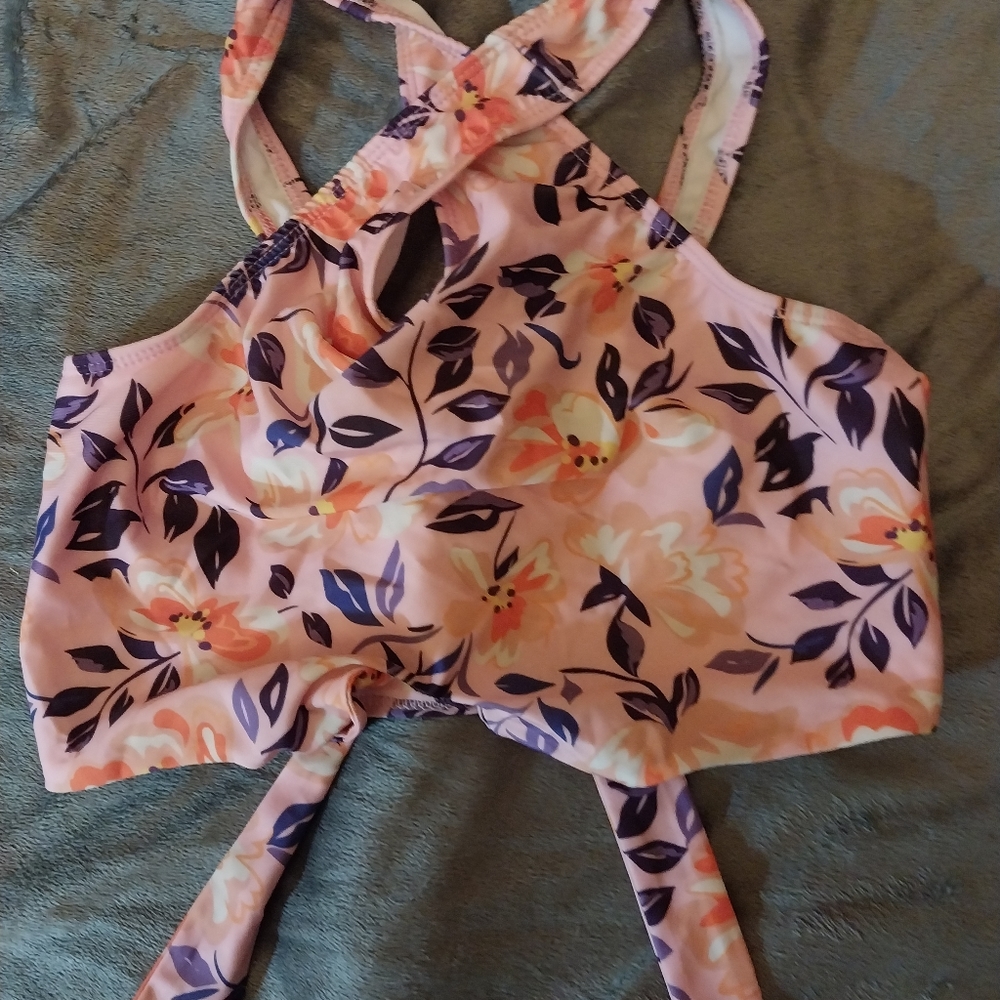 Swimsuit one piece top new